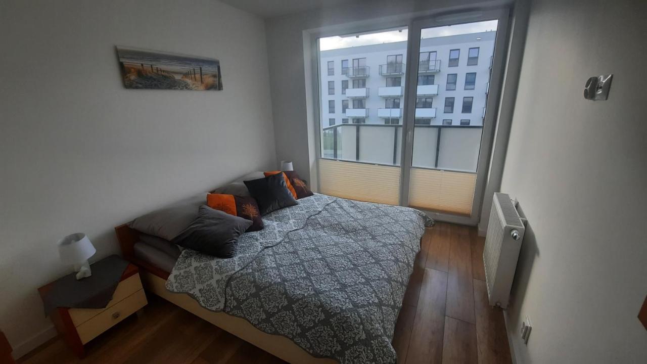 Apartament M&R Dwie Sypialnie Garaz Gdynia Buitenkant foto