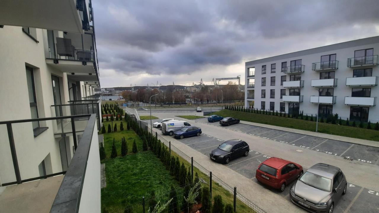 Apartament M&R Dwie Sypialnie Garaz Gdynia Buitenkant foto