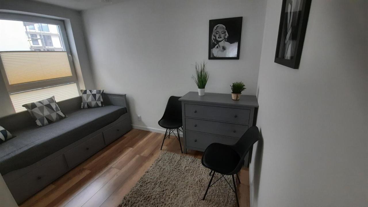Apartament M&R Dwie Sypialnie Garaz Gdynia Buitenkant foto